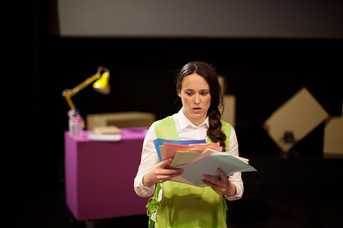 A Marisa el puente le ha pillado por sorpresa... Que no te pase lo que a ella y consigue tus entradas para disfrutar del mejor teatro infantil en los <a href="/TeatrosLuchana/">Teatros Luchana</a>.

¡Te esperamos!

proticketing.com/teatrosluchana… …

#LuchanaKids
#SeSuspendeLaFunción