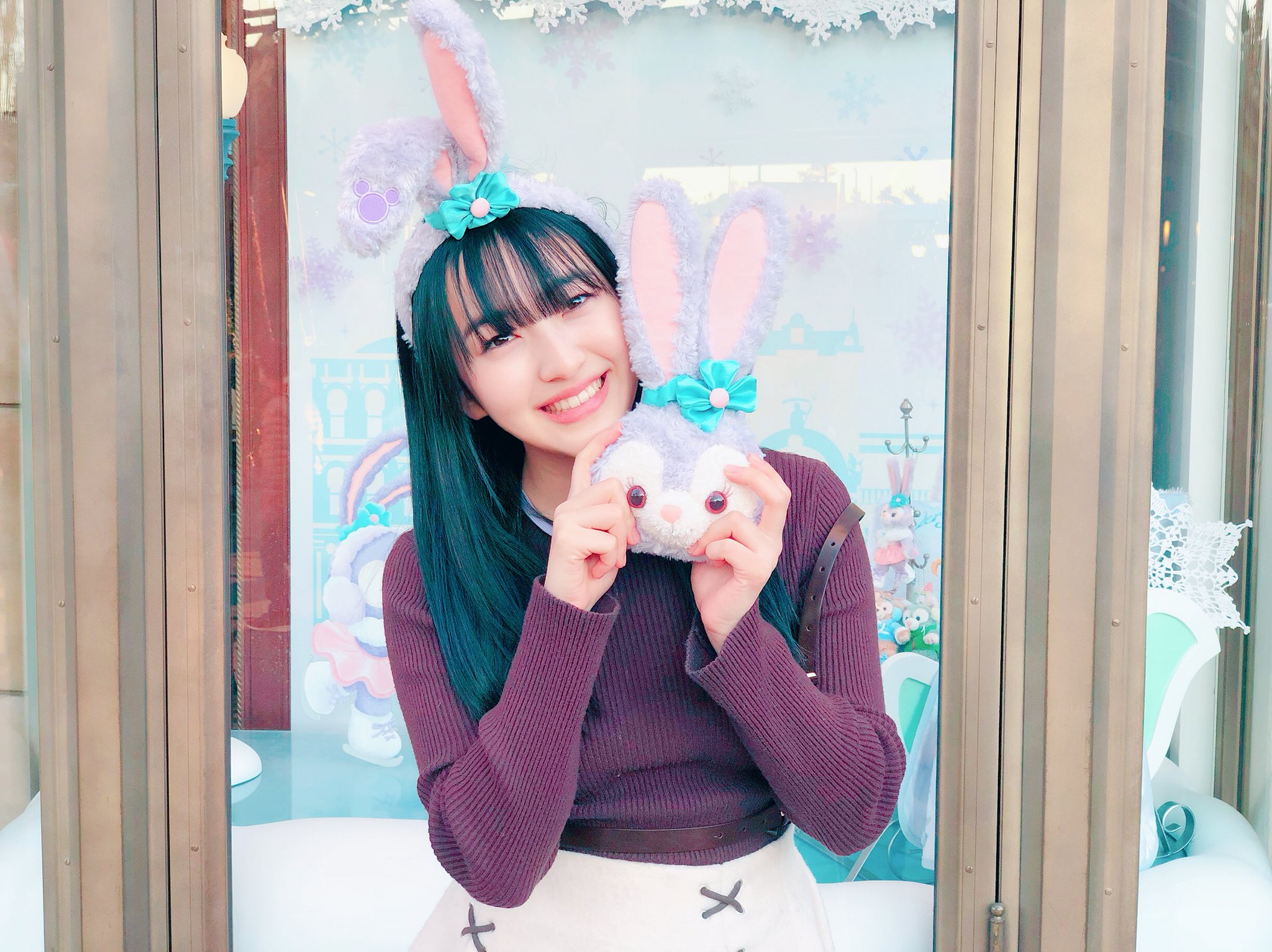 Twitter 上的 田島芽瑠 ディズニーシーに行ってきました 嬉しすぎて T T 幸せ 楽しい 笑顔の無限ループ メンバーにディズニー プロと言われて にやけてます お仕事の都合で少しだけだったので またすぐにでも 今すぐにでも 行きたい笑 東京