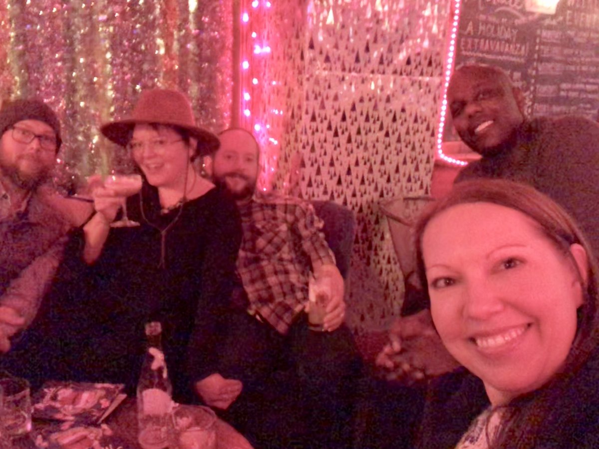 Anna Bradshaw tweet media