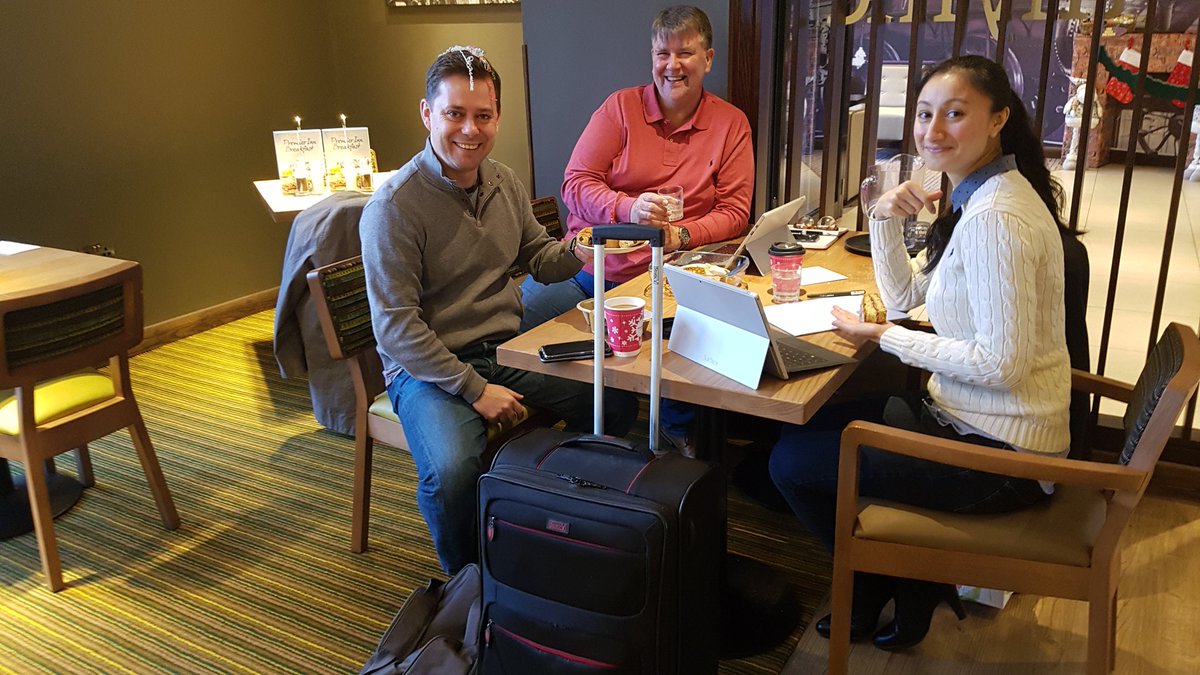 Business meeting/Birthday party this morning's #piwow by our AOM Angela &amp;  Fiona our Breakfast FOH team member for <a href="/BigStu266/">SirLaughsaLot123</a>