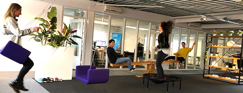 De cijfers liegen er niet om. #Stress op de werkvloer is nog altijd beroepsziekte nummer 1. Maar wat kun je in de dagelijkse praktijk doen om #werkstress tegen te gaan? Lees het in de #blog van deze week! ow.ly/2xq530h32rq