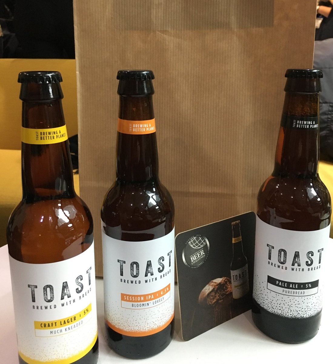 HannahMBowles's tweet photo. Going to have one happy dad on Xmas day! Thanks to our #PwCSEClub members selling a range of fantastic #PresentsWithPurpose at our #BuySocial market today in ML @PwCLondon #SocEnt @ToastAle https://t.co/BBfn00Vyg8