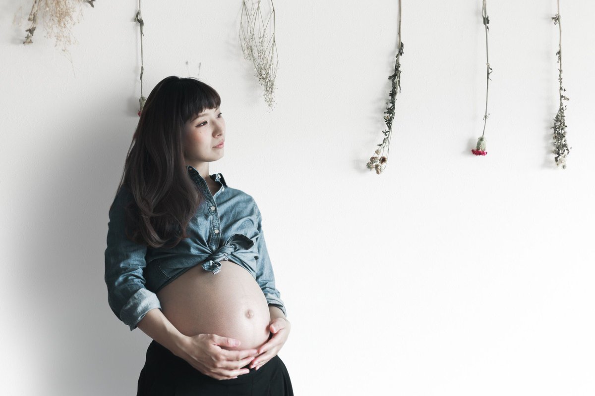 Twitter पर 出張撮影lovegraph 世界中の妊婦さんに届け もし自分が逆の立場なら お腹の中にいる時の親の表情見てみたくないですか 親の顔 になる前の写真を残したい 3児のママカメラマンが語るマタニティフォトへの思い T Co V2luvjht0m Twitter पर 出張撮影lovegraph 世界中の妊婦さんに届け もし自分が逆の立場なら お腹の中にいる時の親の表情見てみたくないですか 親の顔 になる前の写真を残したい 3児のママカメラマンが語るマタニティフォトへの思い T Co V2luvjht0m