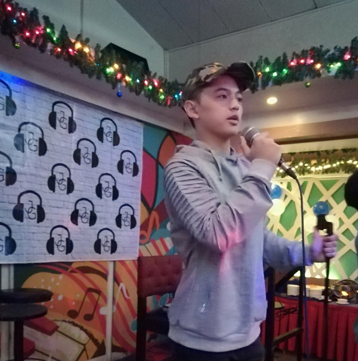 Christmas Party with @VoiceTeensJer and his supporters! 🎄❤