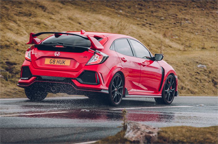 Swindon-built Honda Civic Type R wins BBC TopGear Magazine Car of the Year

businessbiscuit.com/motor/4599-civ…

The Honda Civic Type R has triumphed in the coveted BBC TopGear magazine Car of the Year awards, being named Car of the Year.