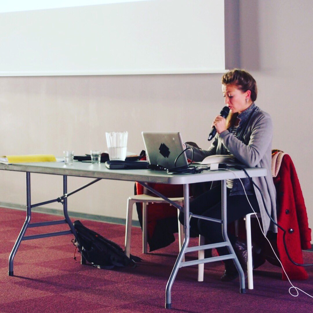 IbsofProvence's tweet photo. 3bisf artist Loreto Martinez Troncoso presents her new radio project to our students! #3bisf #ibsofprovence #artistinresidence #laprovence https://t.co/EXJJszV4Hl