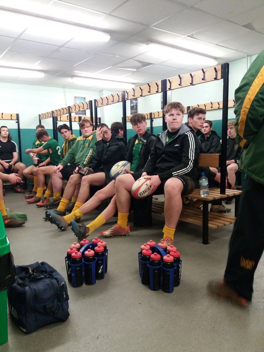 StudyHuishSport's tweet photo. @HuishSport Mens Rugby focusing on the challenge ahead v St Peter's High School #Natwestplate https://t.co/nkprmjqqhW