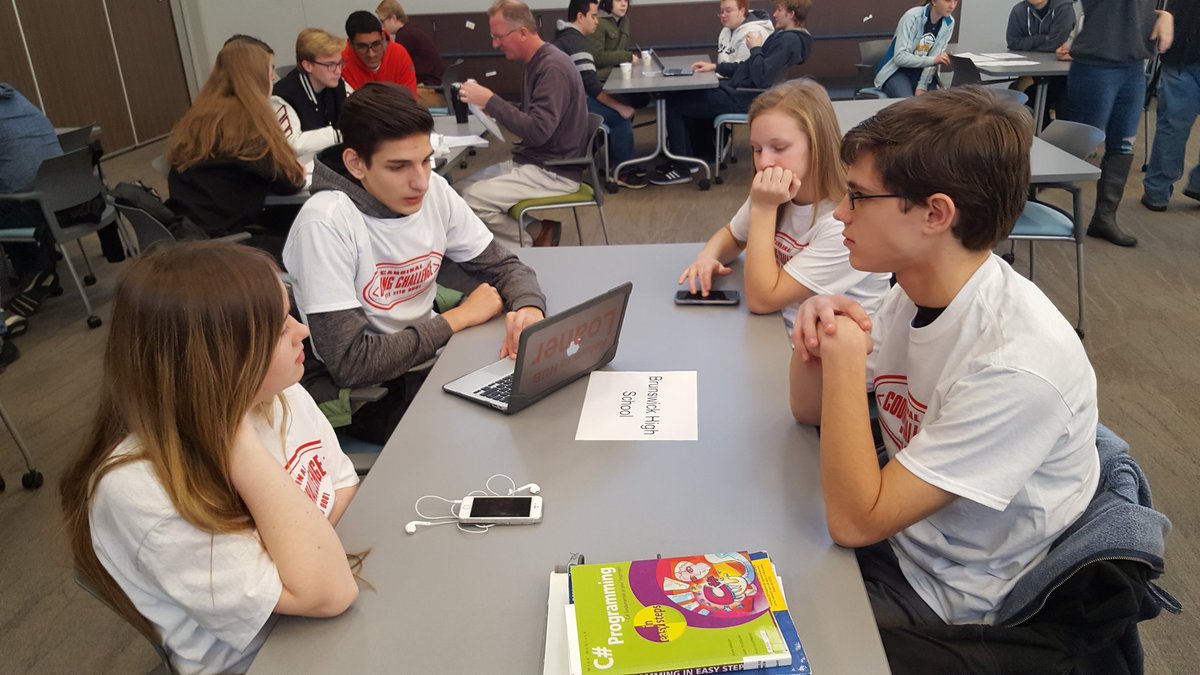 BHSCodingClub's tweet image. Here at Mentor HS ready for Cardinal Coding Challenge! @Mdraves #BHSCodes #CCC2017 #BrunswickPride