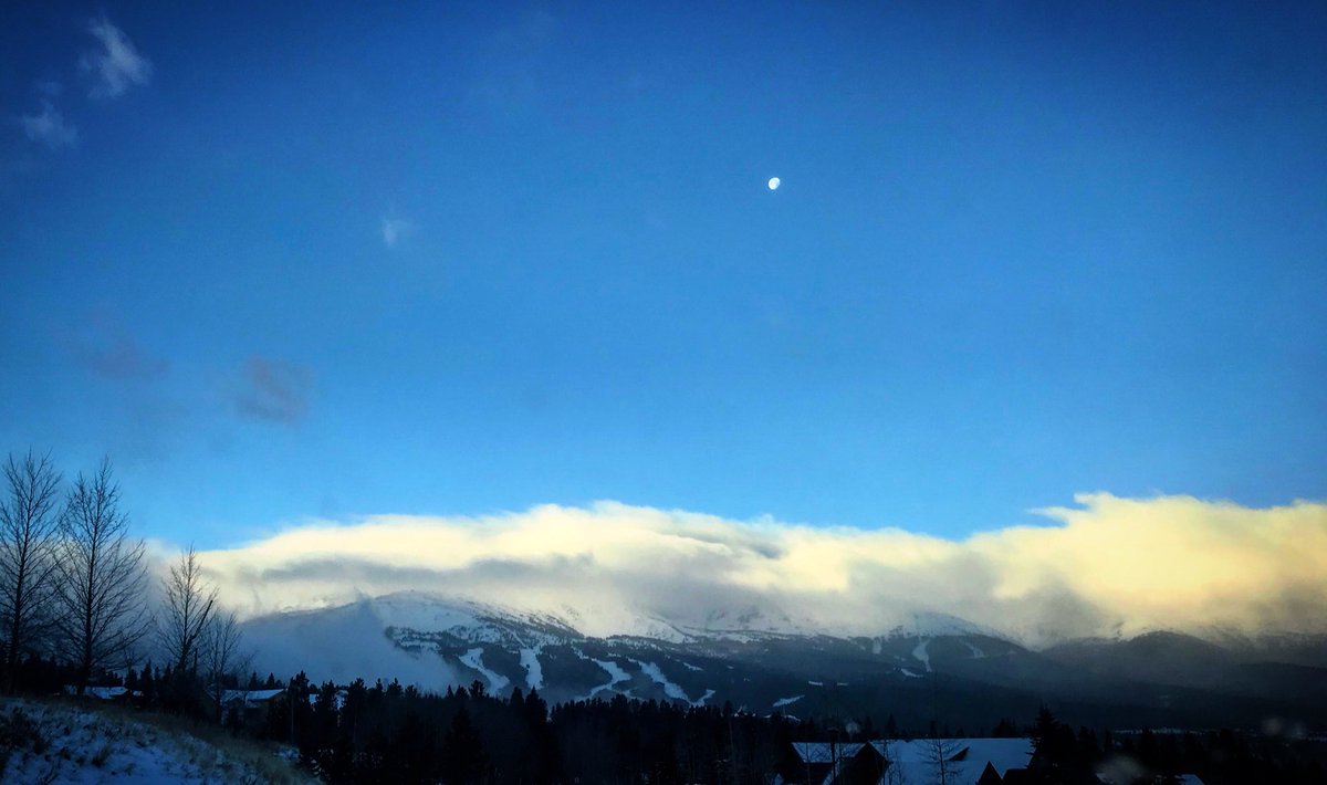 Snowmaking is cranking, flurries are falling and more terrain opening today - Bonanza on Peak 9 opens today 🚨 #Breck #First30