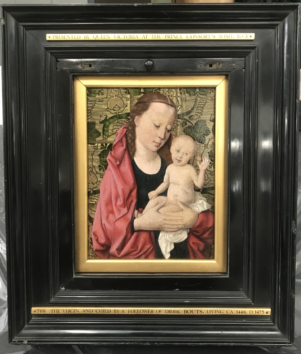 psframes's tweet image. Bouts The Virgin and Child reframed in a very rare and beautiful 15th century gilded frame- should be back on display next week @NationalGallery