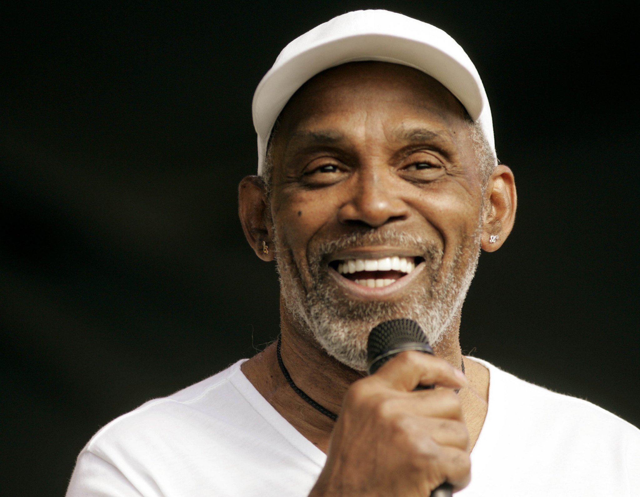 Happy birthday to the fabulous Frankie Beverly! 