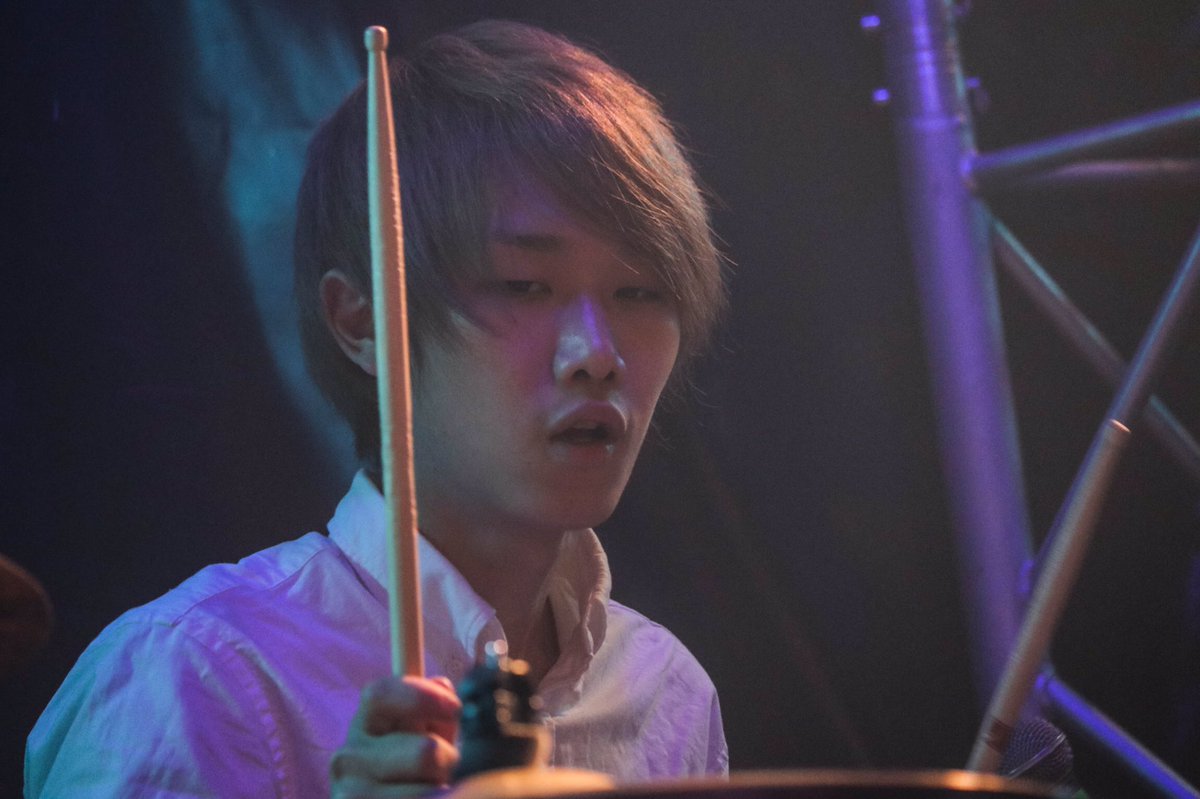 a33iiin's tweet photo. 12/03 甲府CONVICTION
chloroFEST
STAY ON SOLID(@STAY_ON_SOLID)
撮影させていただきました!
#ライブ撮影 #ライブ写真
#ファインダー越しの私の世界
#livephoto #coregraphy
#chloroFEST
#DEEPSKYレコ発 https://t.co/gSFbaL29zu