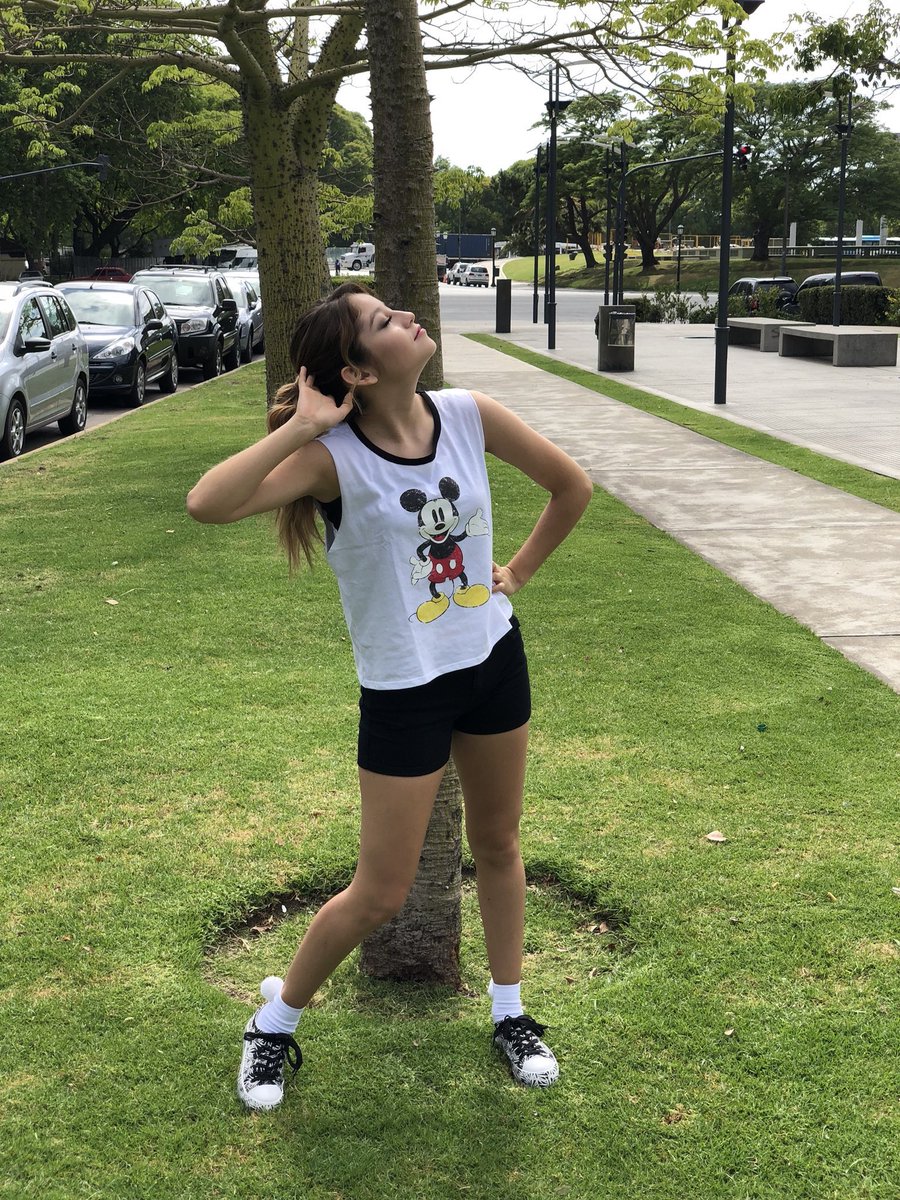 LunaValennnte's tweet photo. Buen diaaa 👑🙌🏻 https://t.co/zkMM1dGThL