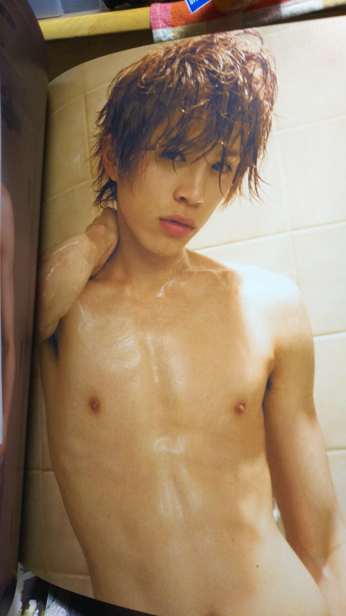 合羽坂 Pa Twitter 最近book Offには数年前の男性タレントの写真集が安い時は100円から売ってると知った 水嶋ヒロ 山本裕典 向井理 瀬戸康史 福士蒼汰の上裸写真がいっぱい これが100円で手に入る