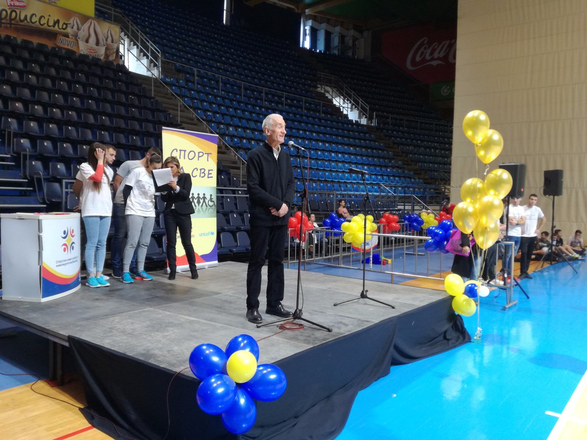 unicefsrbija's tweet photo. „Sport je najlepši i pravi primer da mi ne živimo jedni pored drugih nego zajedno, i da je inkluzija bitan sastavni deo sistema naše zajednice“, Velimir Knežević, predsednik sportskog Saveza osoba sa invaliditetom Beograda #SSOSIB https://t.co/D1jXcTzeIM