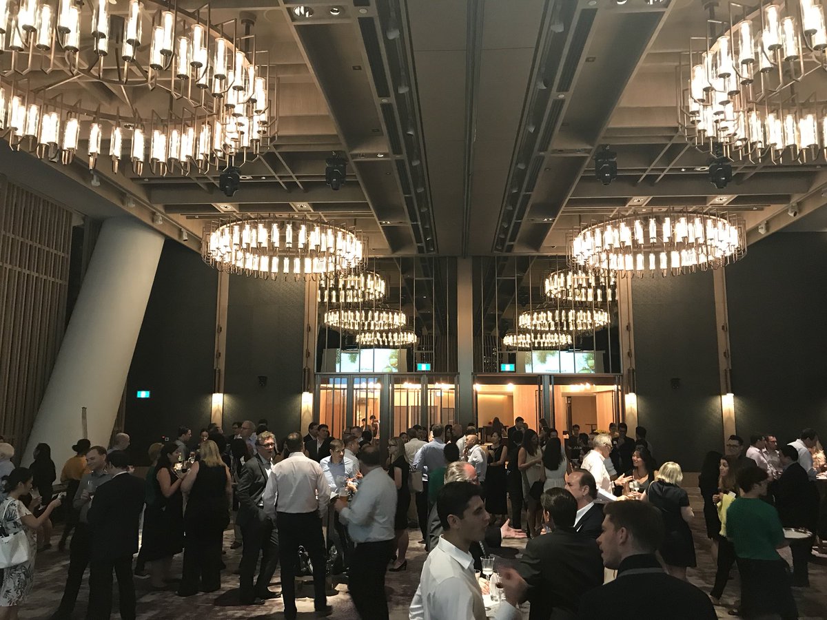 AmChamSingapore's tweet image. Live: wrapping up our interchamber holiday #networkingevening w our friends at the French, @NZChamberSG, @IrishChambSing and SICC. A big thank you to our event sponsors @ECYTIntl, @OrangeClove, and newly opened Courtyard Marriott Novena. Thanks for joining us and #HappyHolidays!