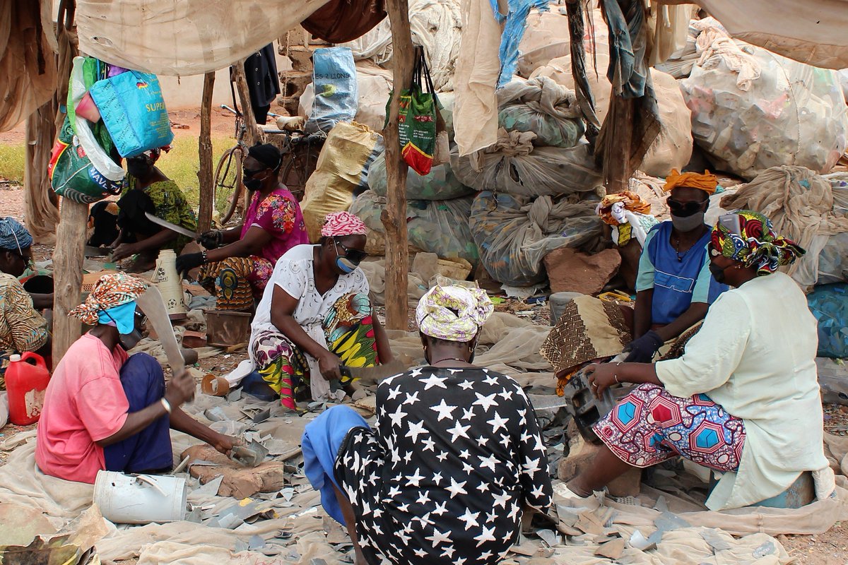 How can we create jobs in plastic waste management in Mali?:
linkedin.com/pulse/plastic-…