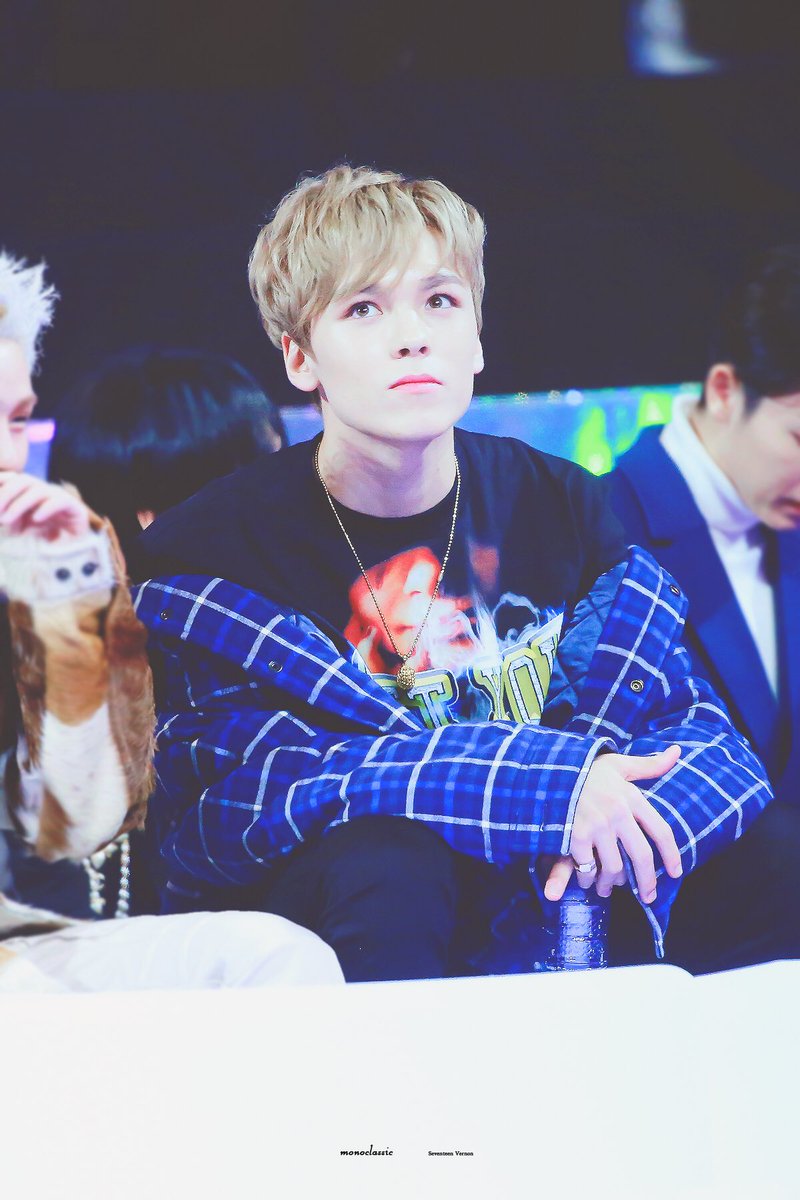 love_vernon_98's tweet photo. 나를 보며 그저 해맑게 웃어주던 너라서
나는 너를 굳게 믿고 함께 걸어간다
그러다 어느날 너에게 해주고 싶은 말이 생겼다
정말 너를 사랑한다고 앞으로도 함께해달라고

- JW

@pledis_17 

예쁜 사진 - @monoclassic_vn님 https://t.co/bOVkblY1BD