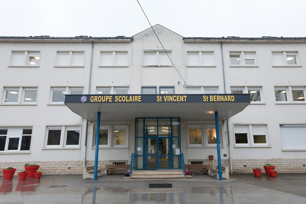 EquimaxDijon's tweet photo. Dans le cadre du @_Festisol, intervention au lycée Saint-Vincent de Paul à Châtillon-sur-Seine le 30 novembre pour sensibiliser deux classes au commerce équitable, faire connaître le label @MaxHavelaarFr ainsi que le mouvement @FAIRequitable et déguster des produits @Ethiquable. https://t.co/clAdSYojus
