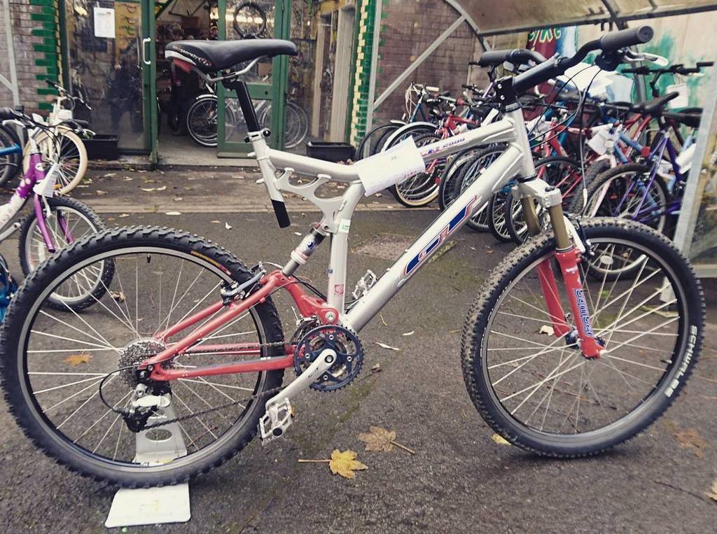 Recyke Y Bike Gt Xcr 00 A Massive 22 Frame Bomber Forks I Drive Bottom Bracket A Bit Of Late 90s Loveliness Gt Xcr00 Retromtb Mtb Bomberforks Mavic Recykeybike Byker Bigbike Nearmint Recyke Y Bike Gt Xcr 00 A Massive 22 Frame Bomber Forks I Drive Bottom Bracket A Bit Of Late 90s Loveliness Gt Xcr00 Retromtb Mtb Bomberforks Mavic Recykeybike Byker Bigbike Nearmint