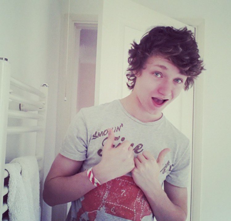 Heyo everyone-Dean