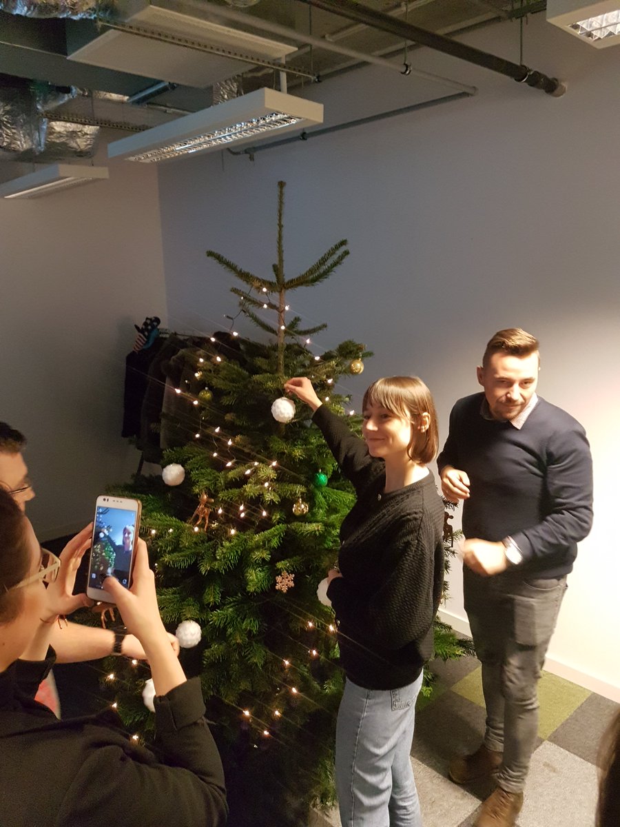 A Wy, ubraliście już choinkę? Albo przynajmniej zapozowaliście z nią? ;)