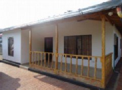 jgprefabricados's tweet image. En esta época de Navidad estrene casa prefabricada de campo. 
Tel 311 47 82 587