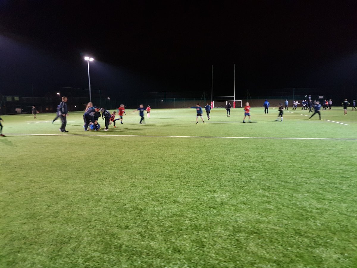 SportsMiniRugby's tweet photo. Another great turnout with our Under 12s tonight. Momentum keeps building. #keeplearningkeepenjoying https://t.co/2pmtpiyCc0