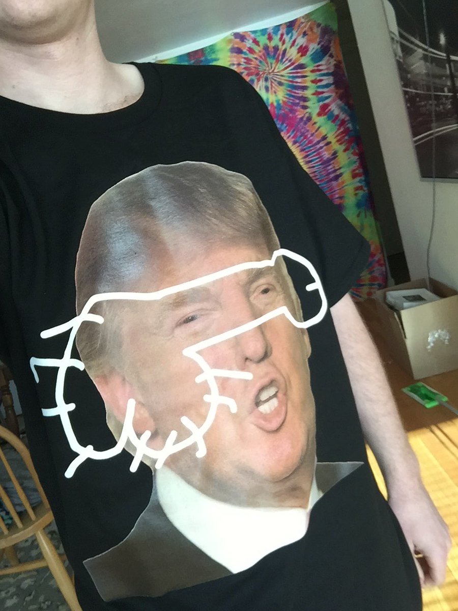 ryanjackobean's tweet photo. Thanks Jeewon for the highly appropriate shirt given the current state of America 😂 #PizzaSlime #Trump #isacock https://t.co/YDOORZ1zqz
