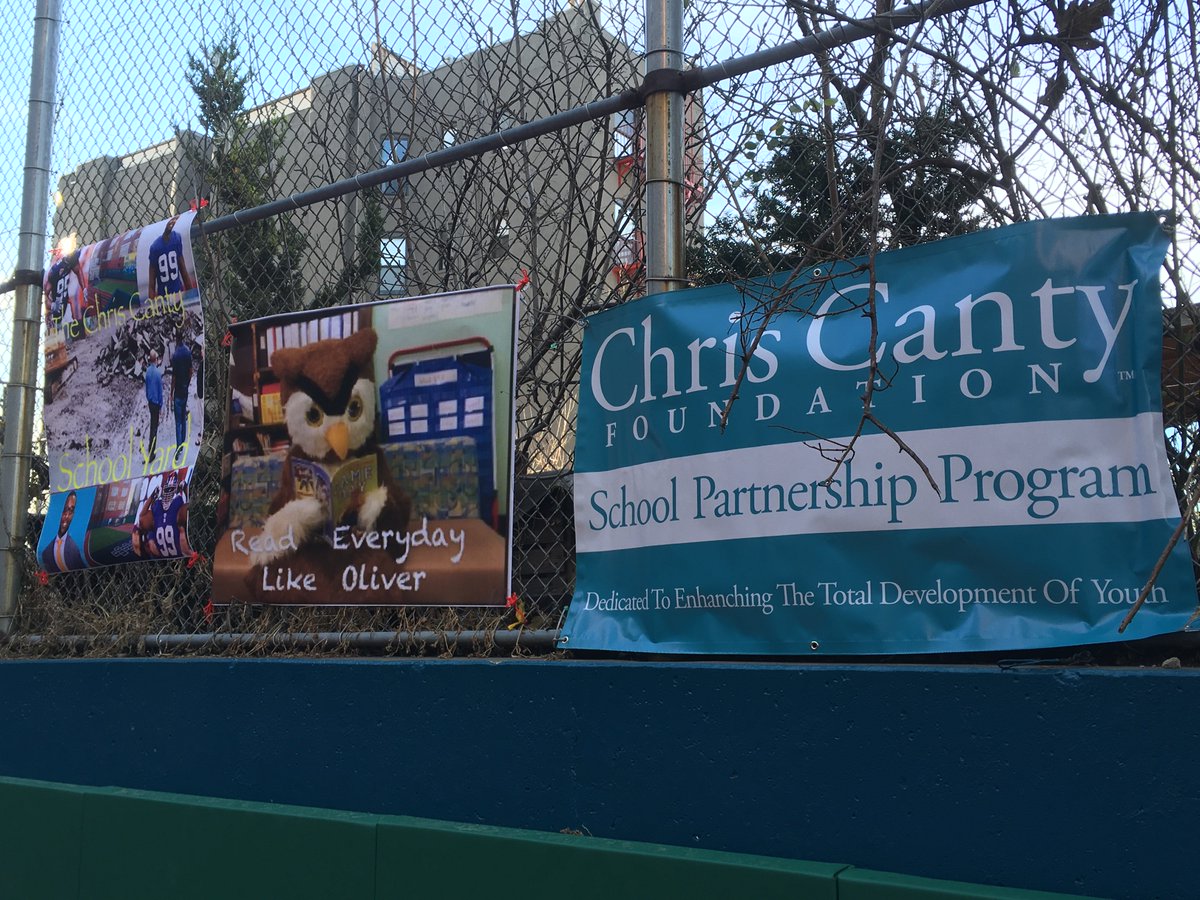 CsdSeven's tweet photo. Thank you to the @TweetCCF for upgrading and renovating the P.S.043 playground! https://t.co/59vnX0en3d