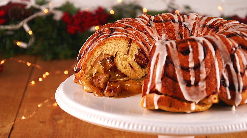 A breakfast Bundt? Looks like holiday wishes do come true. 🎄🎁 Try this today bit.ly/2nNg9g1