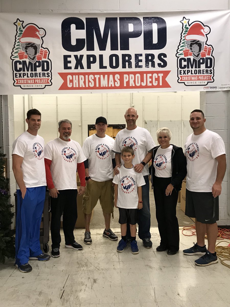udacf's tweet photo. This is one of the many ways UDACF gives back to the community!  Partnering with @CMPD Explorers each year to help those in need during an important time of the year! #givingback #ChristmasSpirit #Family https://t.co/vxzMLd26yc