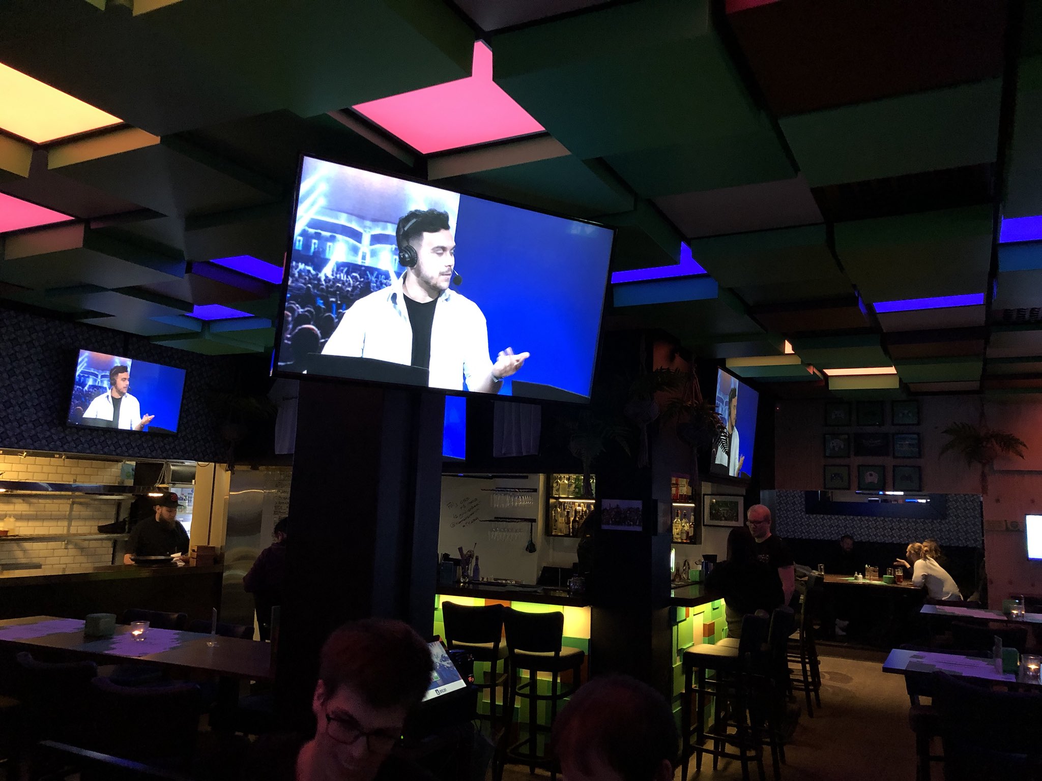 Alex Jebailey on Twitter: "Kappa Bar in Stockholm review: Burger Drinks (super expensive but that's you) Gaming area ⭐️ (really small) Service and (really chill place