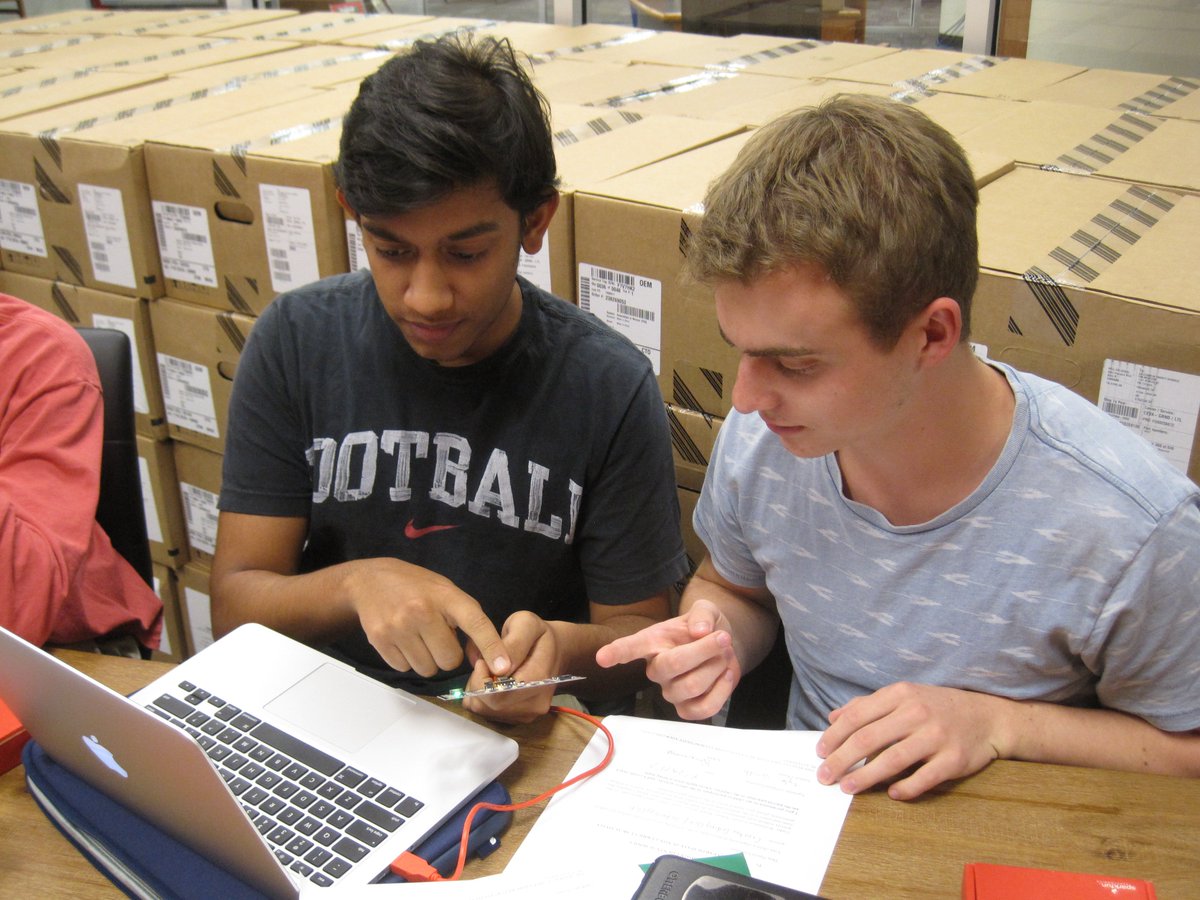 wcsFHSLibrarian's tweet photo. Join us for an Hour of Code on Dec 7th during 2-3 period study halls to celebrate Computer Science Education Week. During this session, you  will learn how to program a Traffic Light using Arduino, a Development Board, and LED lights.  #wcslibs #STEM #HourofCode https://t.co/pRjI7uVGVU