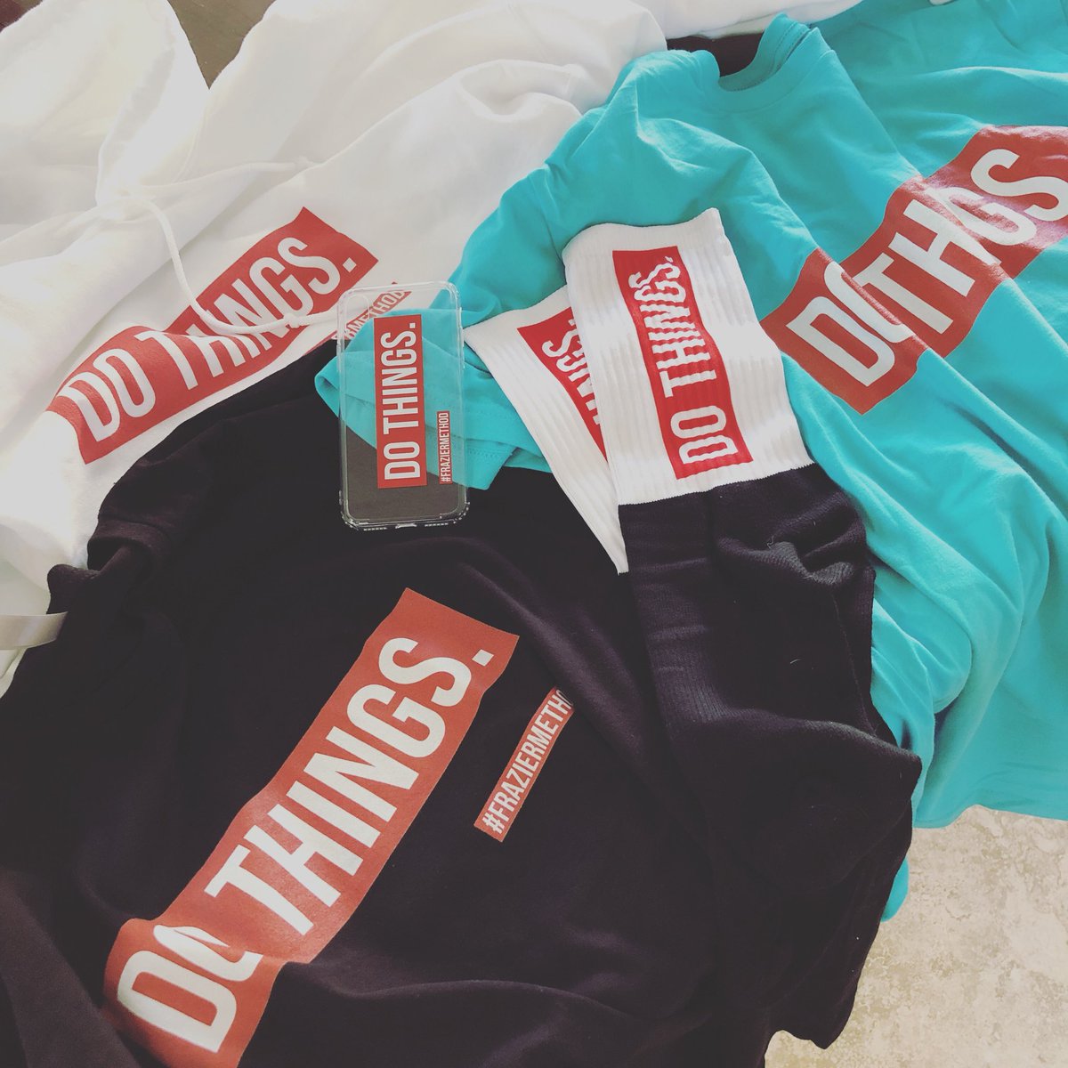 imtoddfrazier's tweet photo. #DoThings #gear delivery today!!!  😎🔥💪🏻 https://t.co/illwaoHjkA #FrazierMethod #ChristmasIsComing #HolidayShopping #GiftsForDays https://t.co/QnWqhGih5W