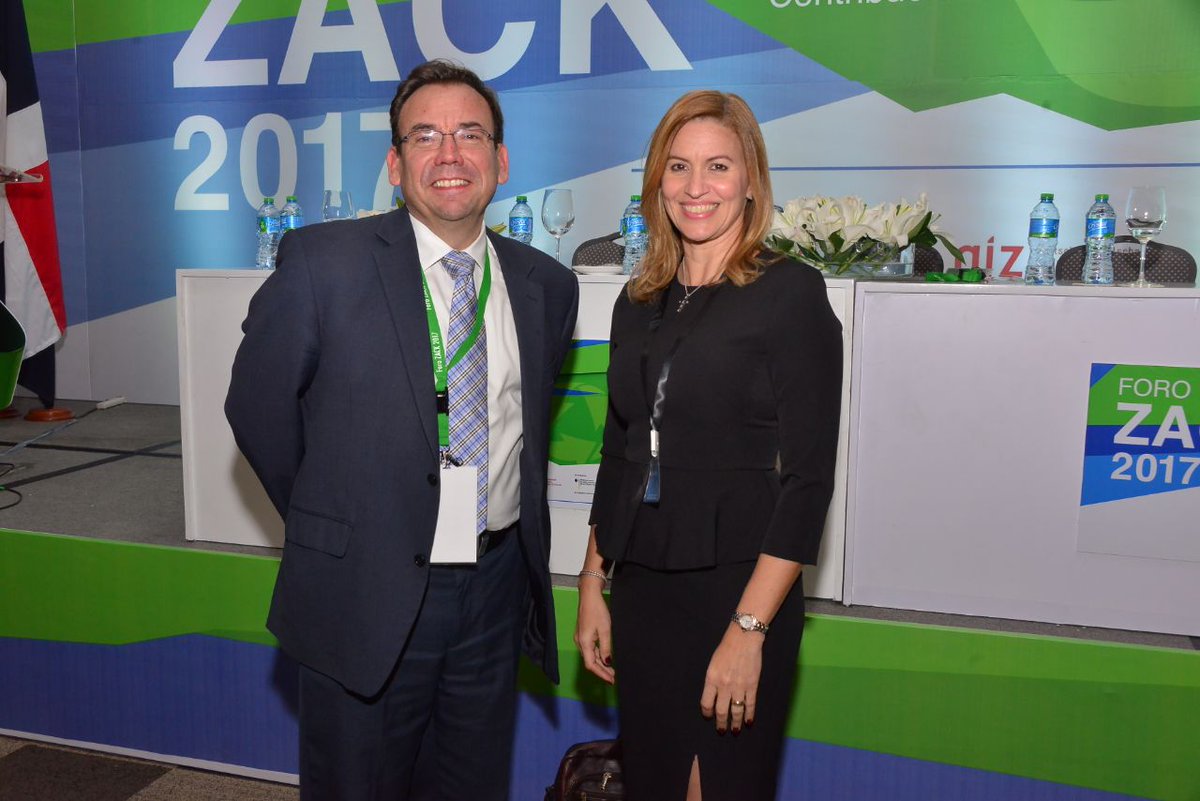 ADOCEMRD's tweet photo. Participación de nuestra Directora Ejecutiva @Julissabaez en el @ProyectoZACK , con el panel
"Hoja de ruta de reducción de emisiones de CO2 de la industria dominicana del cemento" #ForoZack2017 https://t.co/vPb5NAYS5V