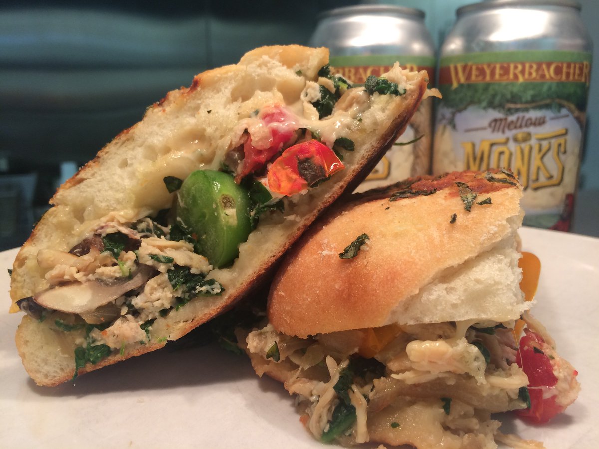 TheTwoStonesPub's tweet photo. Marsala Melt @Weyerbacher Mellow Monks #LunchActually #netde
#humpdayhappiness #2sp #CraftBeer #mmmmmmm https://t.co/HBZX75IxcS