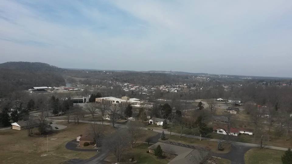 PortativeTech's tweet photo. Attention @FCC: Don't take away rural consumers' best hope for finally closing the broadband gap! Keep the #CBRS rules! Changing them would prevent communities like this from receiving broadband! https://t.co/mh3KPYnMER @SenDonnelly @SenToddYoung @reptrey @WhiteHouse @WISPANews https://t.co/zSkZMOeP9N