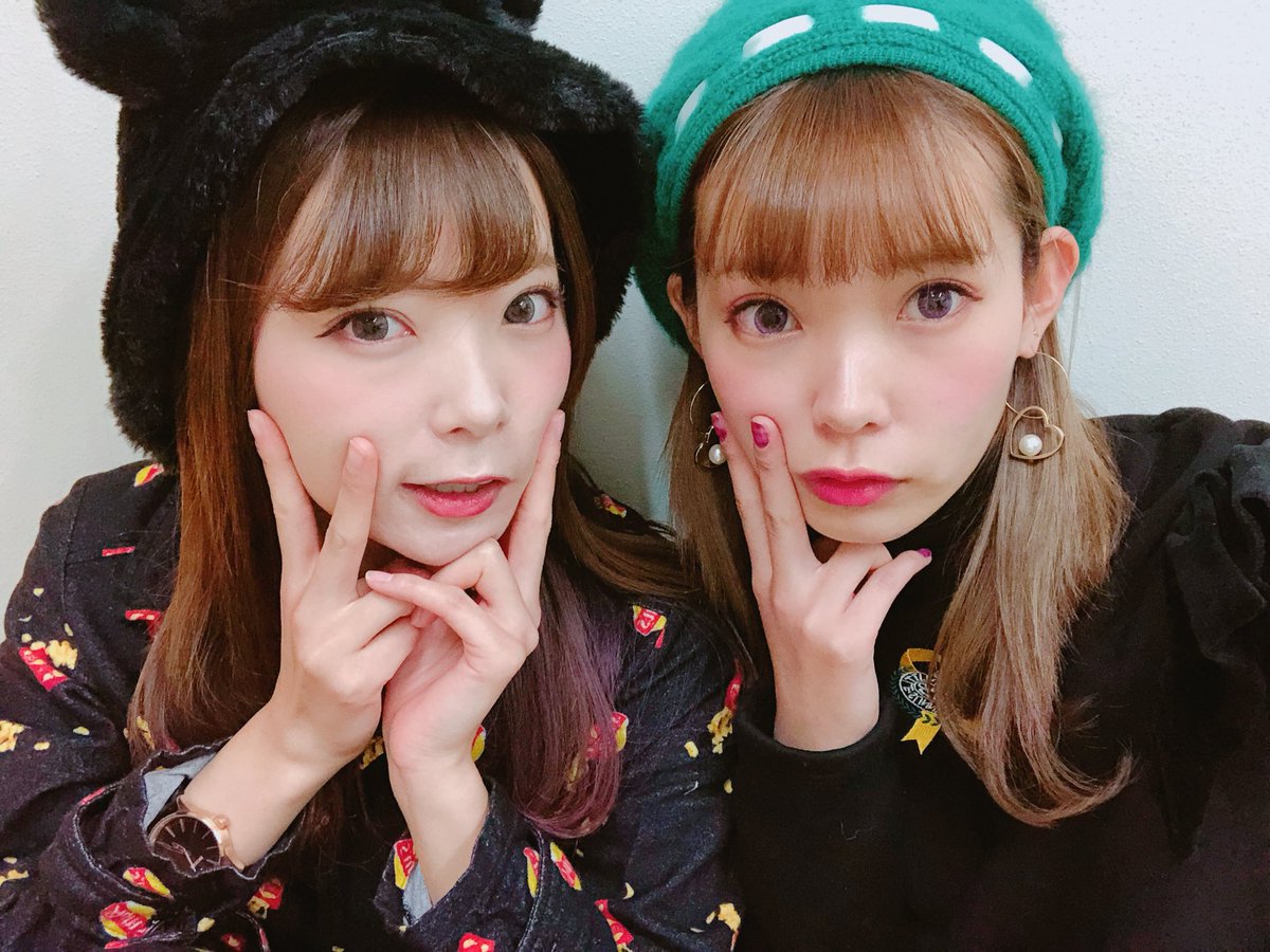 mim_11_11's tweet photo. mimmam  HBD🎉
産まれてからずっと離れず一緒。

いつもありがとう！ https://t.co/rgU7oshIcR