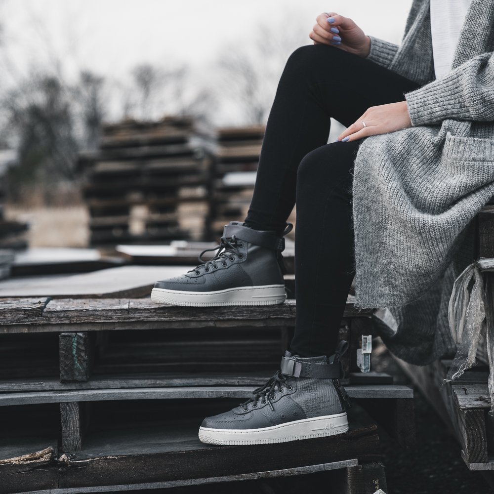 Snipes Usa When Military Aesthetic Takes Center Stage The Nike Women S Special Force Af1 Mid Dark Grey Comes Out Online And In Stores This Thursday 12 7 Specialforce Af1 Shopthefeed T Co Yijqipuznr