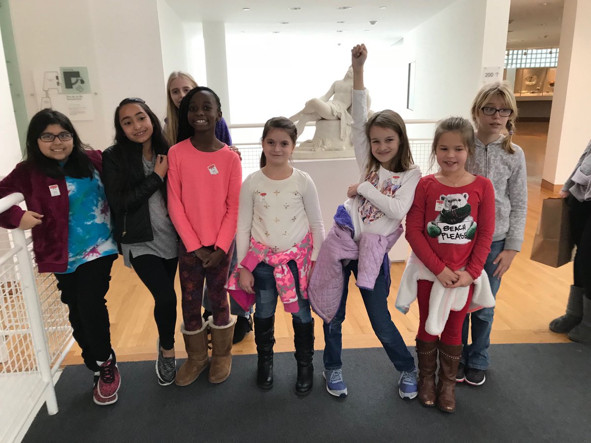 ArtdavisDavis's tweet photo. Being brave in beautiful places is easy:)#oakgrovebraves#fineartfayette https://t.co/WTj7R98CPd