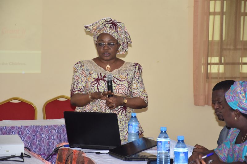 savechildrenNG's tweet photo. The primary outcomes of the @BillGates project were: Political & financial commitments towards #nutrition, #immunization to remain a top priority & for #children not to die from vaccine- preventable diseases @SeyiAbejide #GatesCloseOut https://t.co/zasBiCBvn3