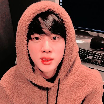 idolsonpsd's tweet photo. 🍩 Jin ; BTS https://t.co/hIc8bEUGnb
