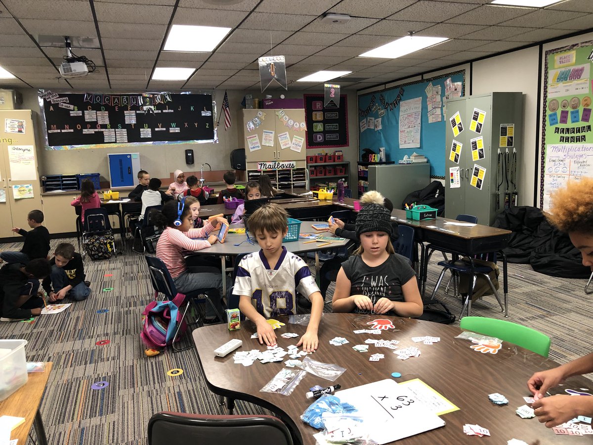 When a teacher is out sick and every 3rd grader is still doing their job. A day with 38+ kids could be daunting. But when they know our routines and how to show Eagle Pride our day goes great! #weareskyoaks