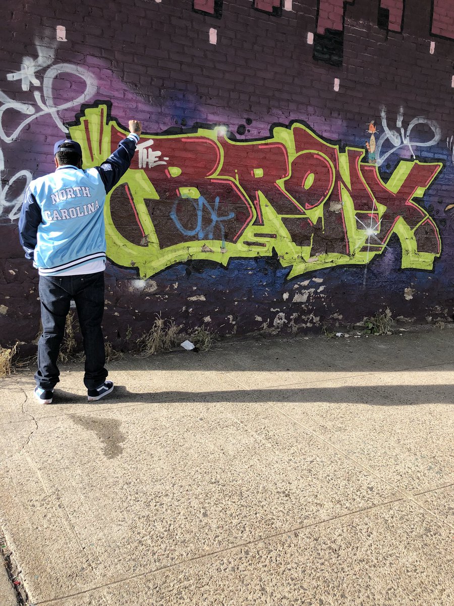 produceramadeus's tweet image. I AM THE BRONX!!!!!!!!! @ProducerAmadeus x @Starter x @PlatinumBoyMus #KingAmadeus x #PlatinumBoyMusic #StarterJackets