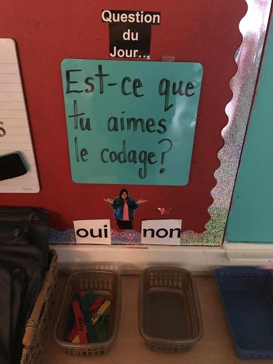 MmeDoyle2's tweet image. Grade 1 FI learns about coding! Merci Mr. Meesters! #weekofcode @RienMeesters #PSSLearning