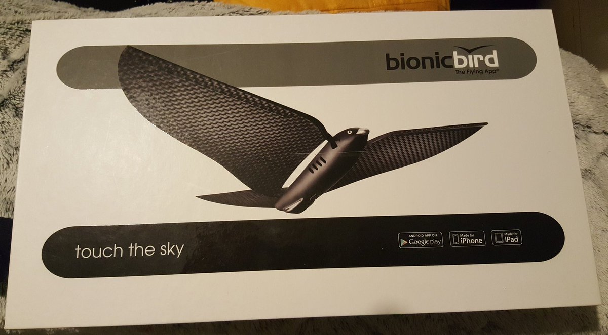 braindegeek's tweet image. J&apos;ai reçu une drôle de bébête 😄
#bionicbird