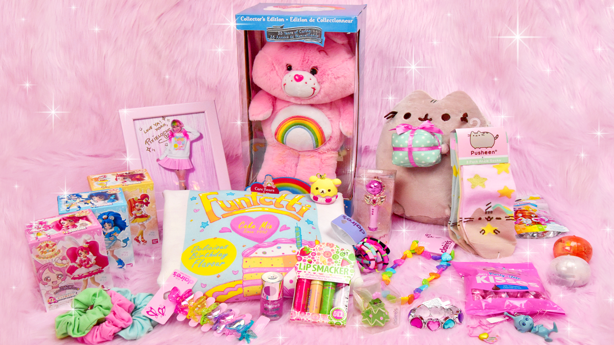 pixieeelocks's tweet photo. I'm adding a FIFTH option to my big sparkly annual giveaway!! You can now retweet THIS TWEET for extra entries as often as once a day! 🍓💕 ENTER HERE: https://t.co/1tzQ8u55i2 https://t.co/dBmy8ur4ZC