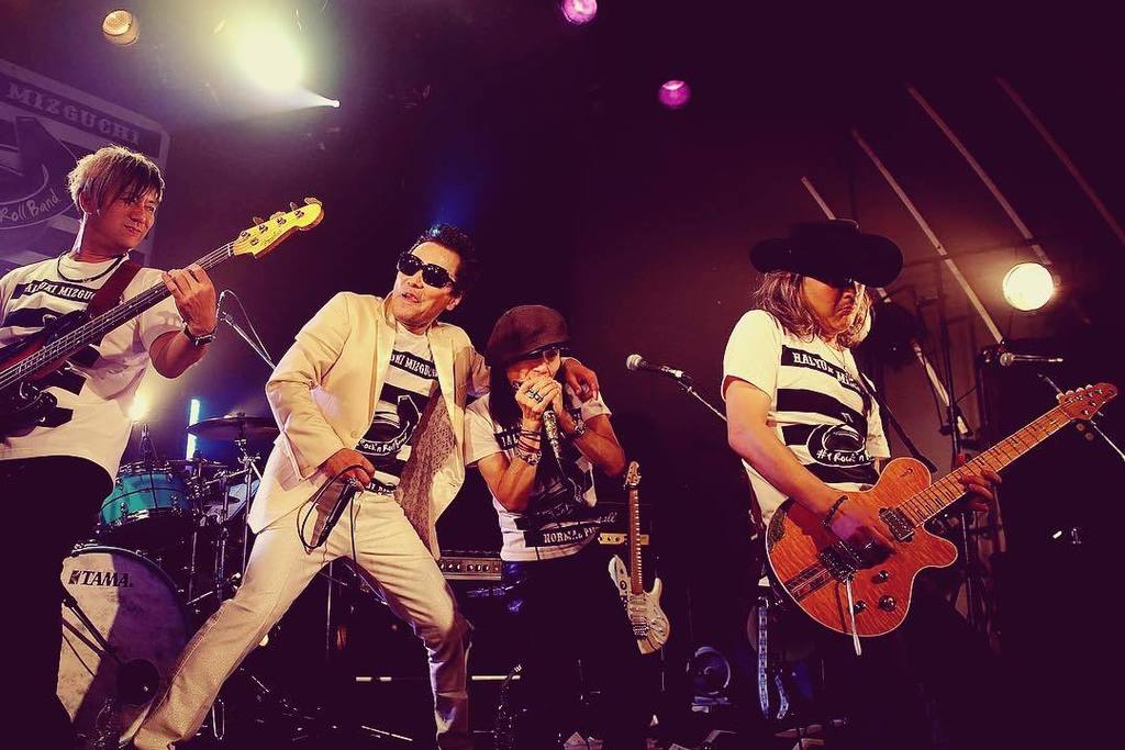 WildGuitarman's tweet image. See you guys soon ⚡️ #水口晴幸 #Pitpi #NormalParts #LiveShow #BirdLand #Roppongi  #1210 #RocknRoll ift.tt/2k0wdat