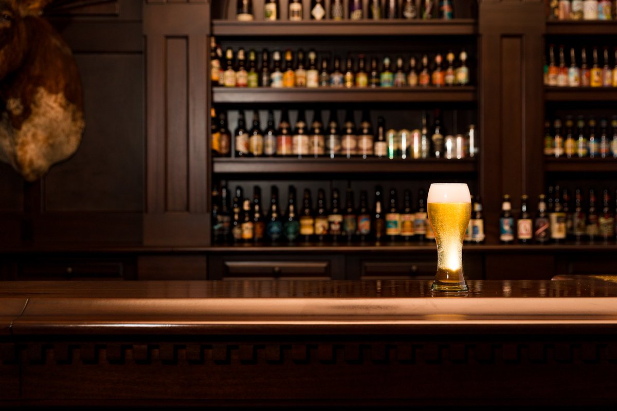 digitalfunction's tweet image. on location shoot with our client Faust Distributing - 1 of the largest wholesale beer distributors in Texas. Check out the product shots, on their new site we recently launched - bit.ly/2AUO8d7 - #kalibrate #cms #digitalfun #LoveOurClients #beer #commerical #photography
